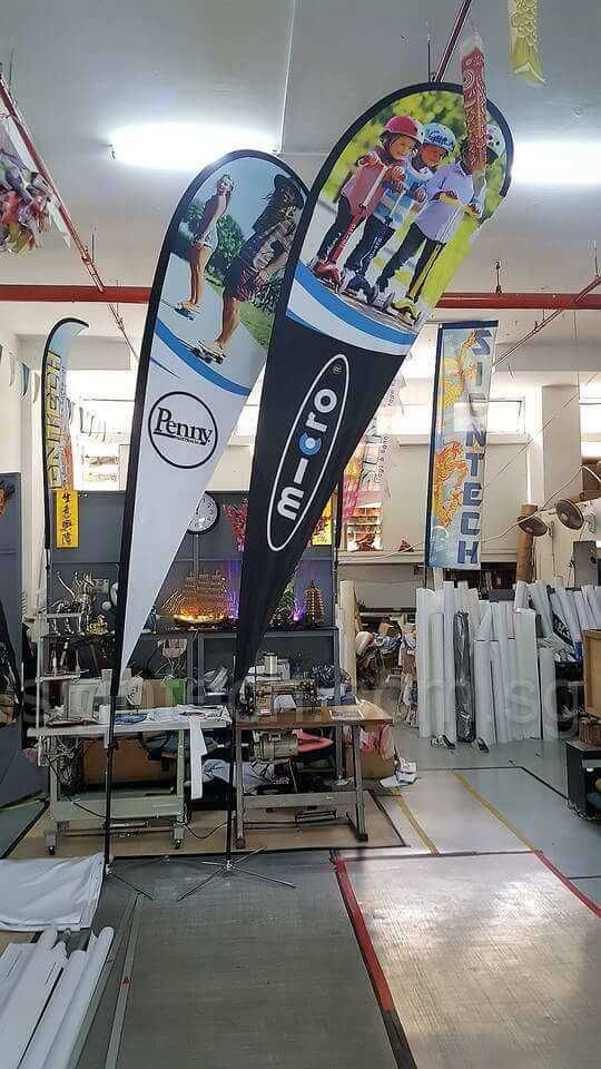 Tear Drop Banner 2.5 Metres