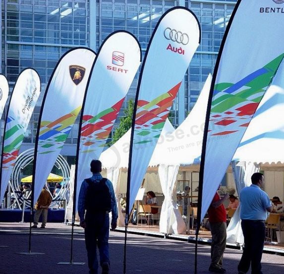Tear Drop Banner 3.5 Metres